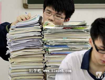 <a href=/jiaochengziyuan/gaozhongleijiaocheng/gaosan/ target=_blank class=infotextkey></a>ôw